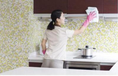 大學(xué)生創(chuàng)業(yè)新藍(lán)海 為何對家政服務(wù)行業(yè)情有獨鐘？